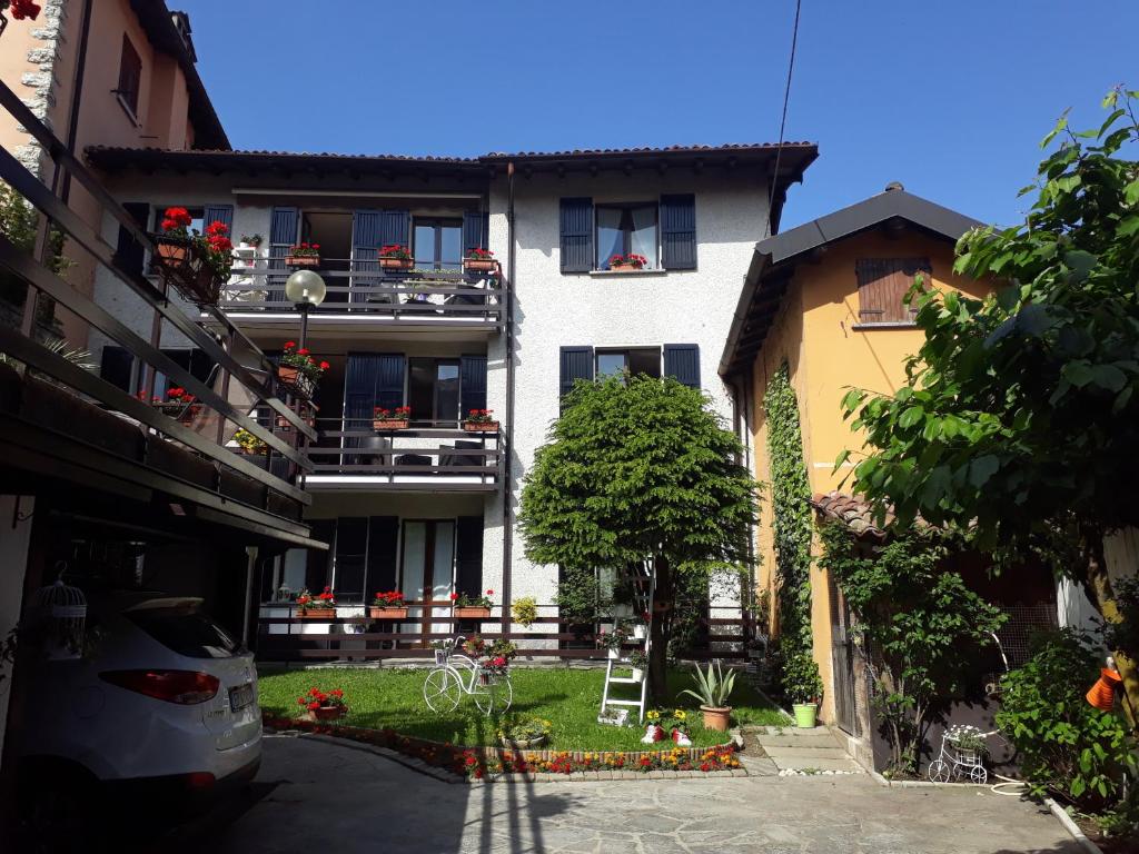 Da Mara Lago Di Como
