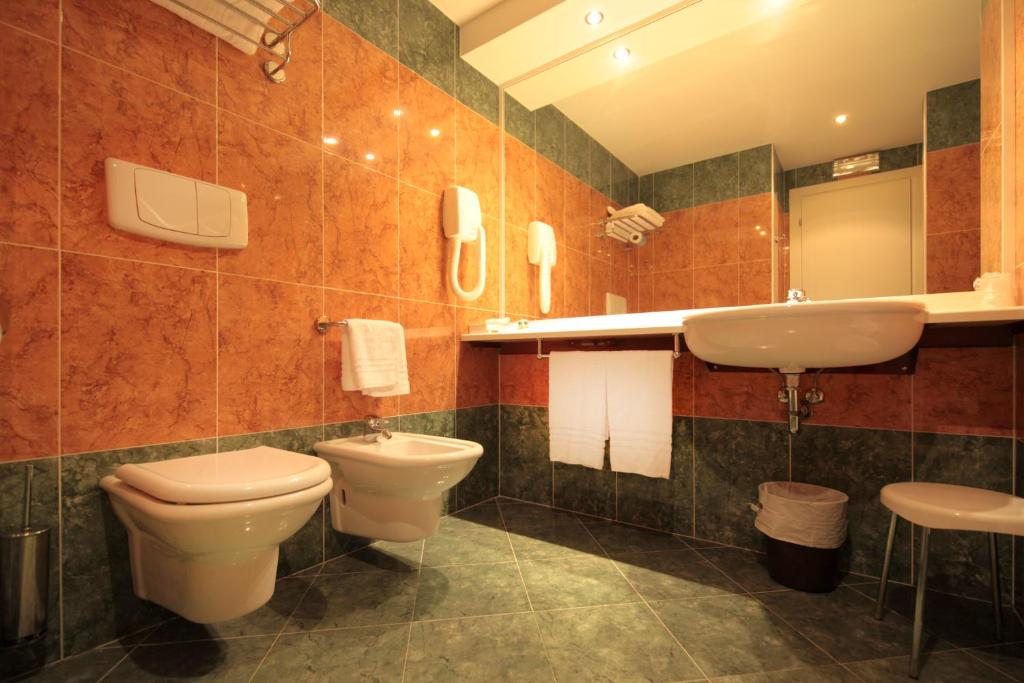 Hotel Major photo