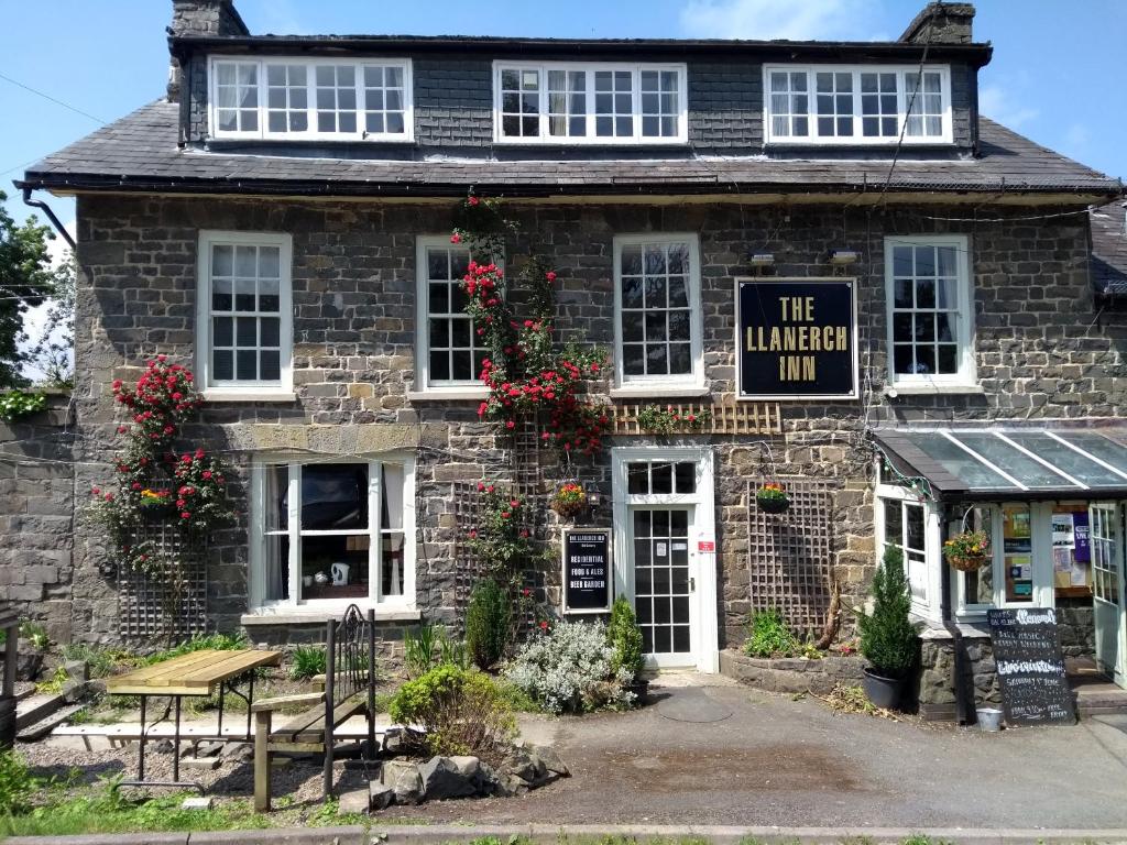 Llanerch Inn, Llandrindod Wells