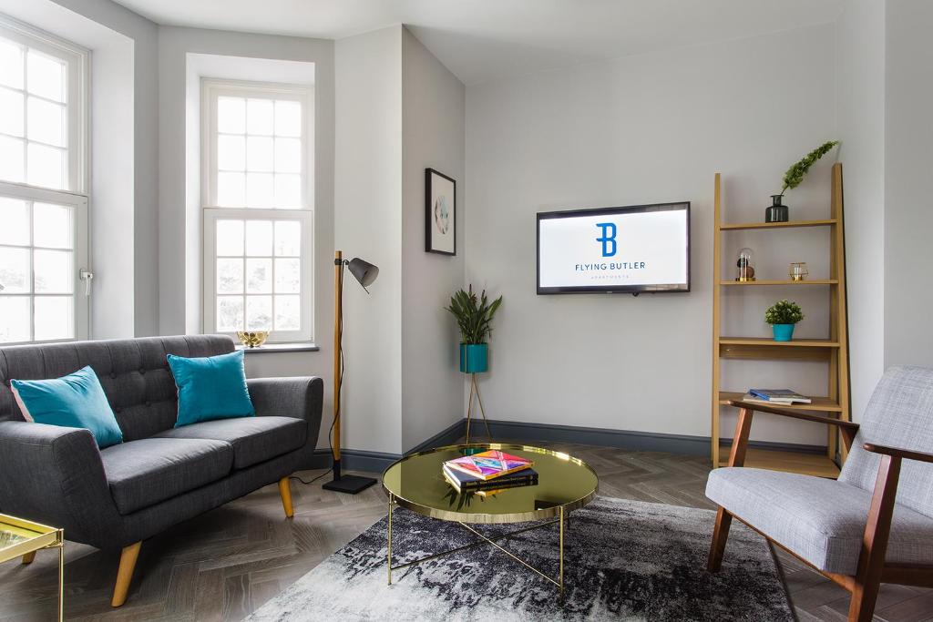 Farnborough Boutique by Viridian Apartments photo