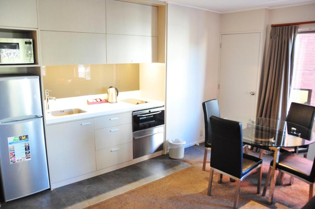Queenstown St James Apartments Additional