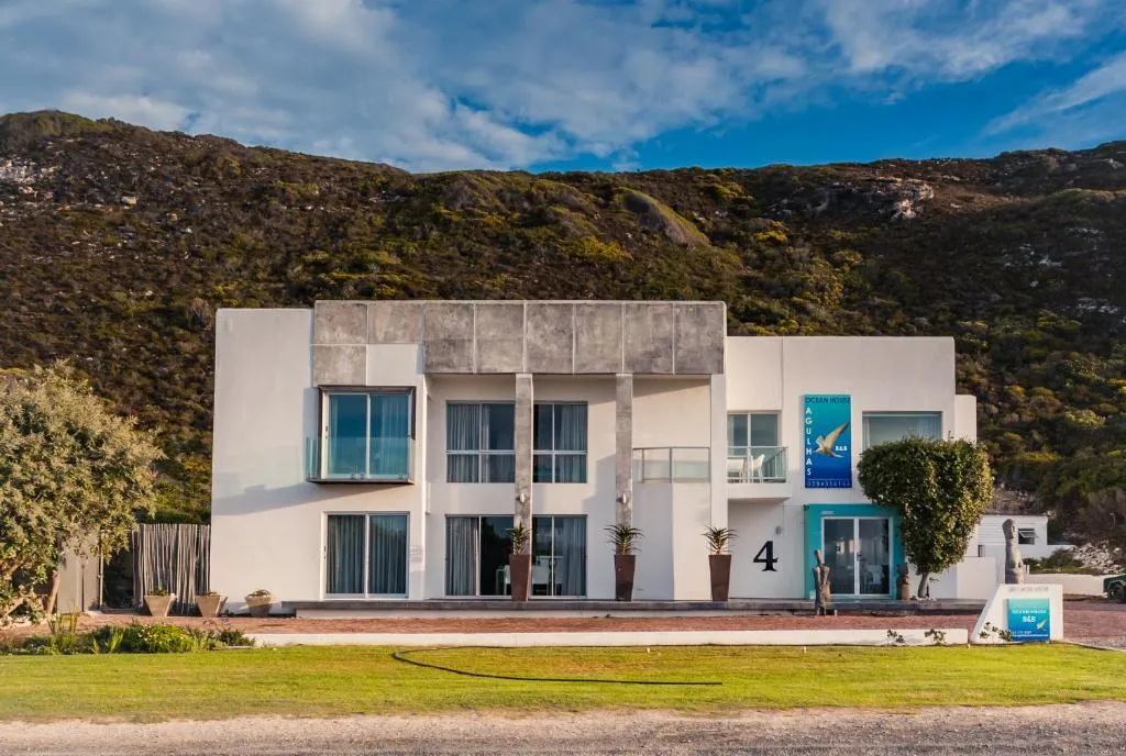 Agulhas Ocean House, hotel in Agulhas