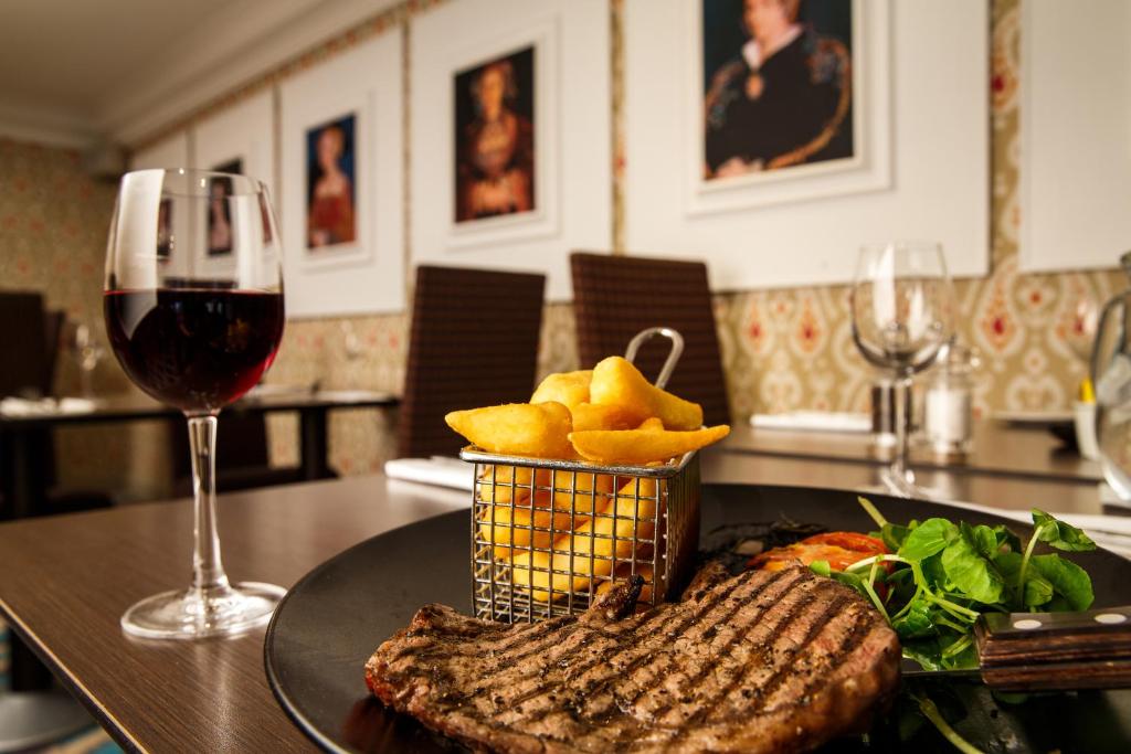 Mercure Maidstone Great Danes Hotel Photo 5