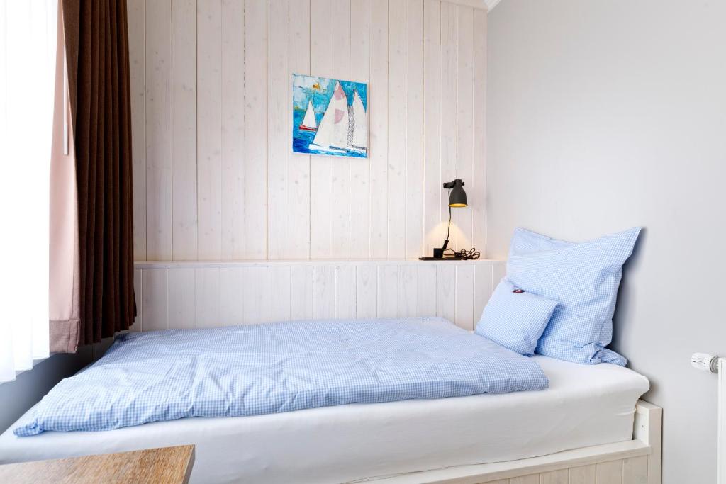 Logierhaus RheintorEins photo