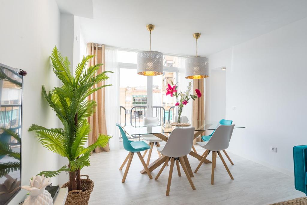 Stunning Spacious City Apartment with free parking - 2