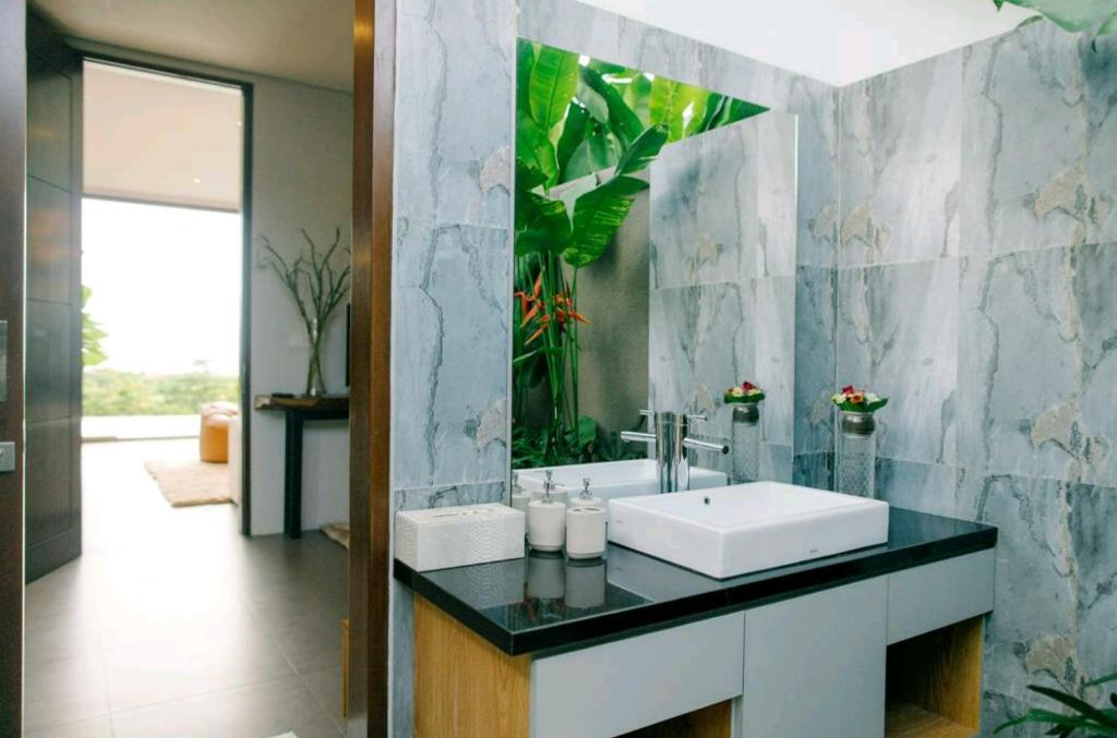 The Darling Ocean View Villa photo