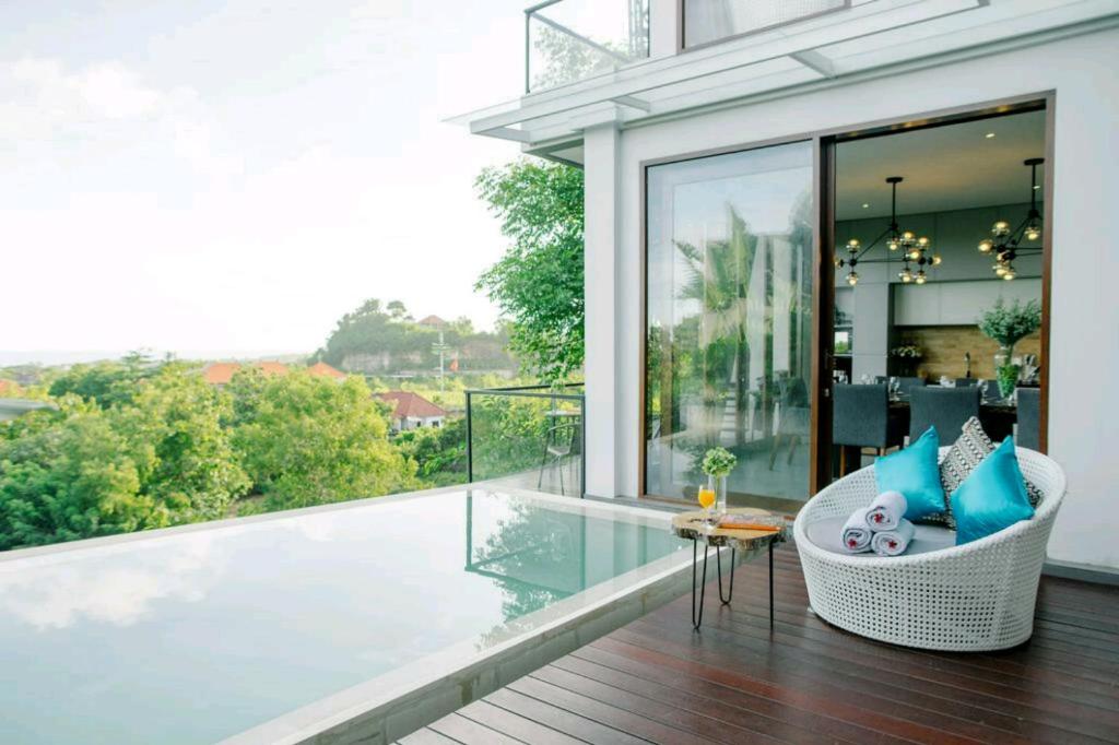 The Darling Ocean View Villa photo