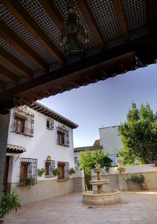 Aljibe del Albayzin — Hotel in Granada