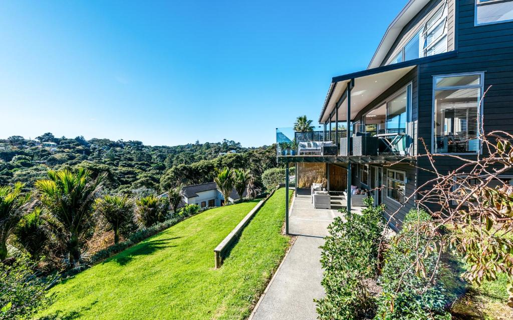 Exterior view, Wild Thyme Waiheke in Waiheke Island