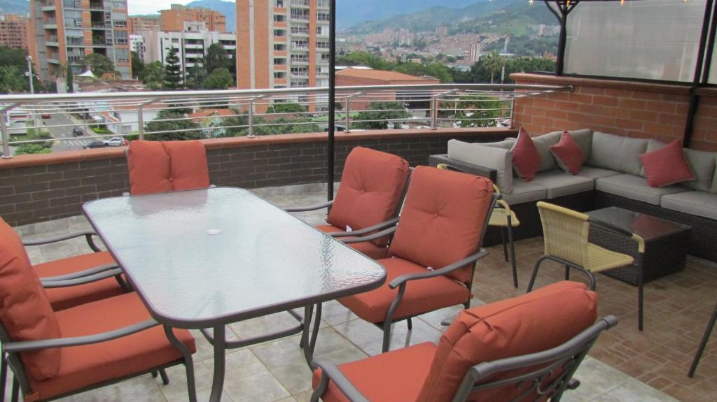 The 9's Apartahotel photo
