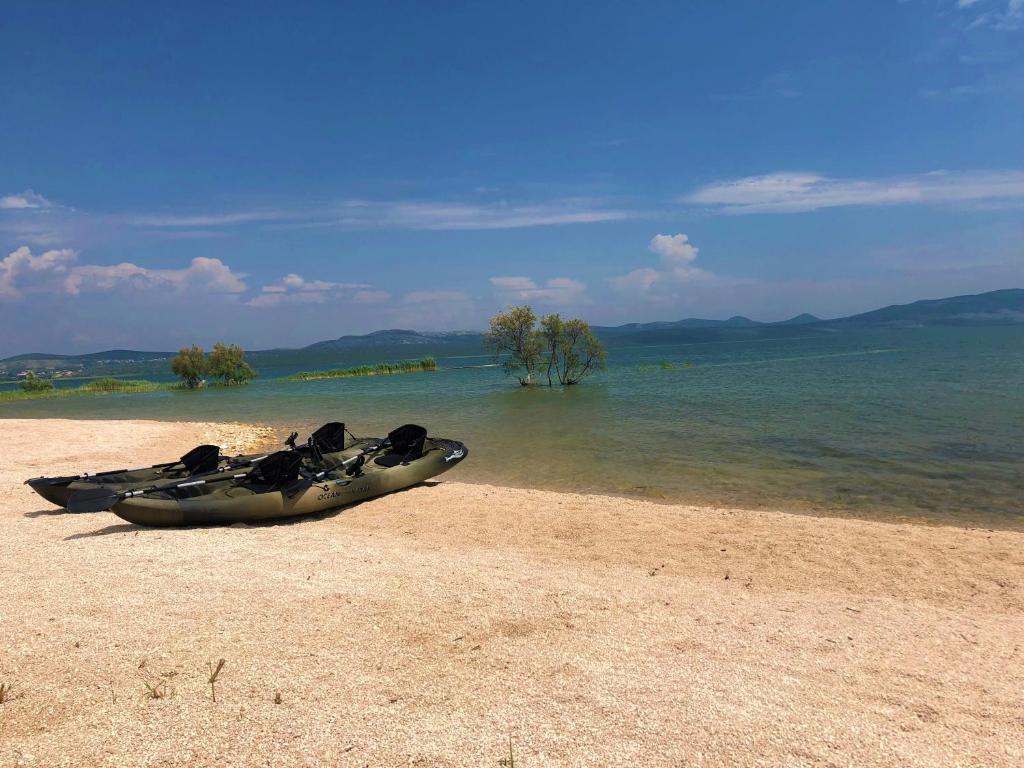 Camping Vransko jezero - Crkvine photo