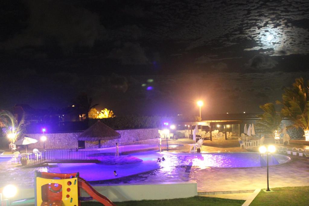 Swimming pool, Muro Alto Marupiara Flats in Porto De Galinhas