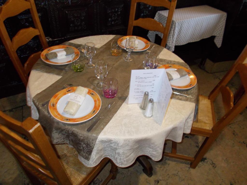Hotel Chaumiere - photo