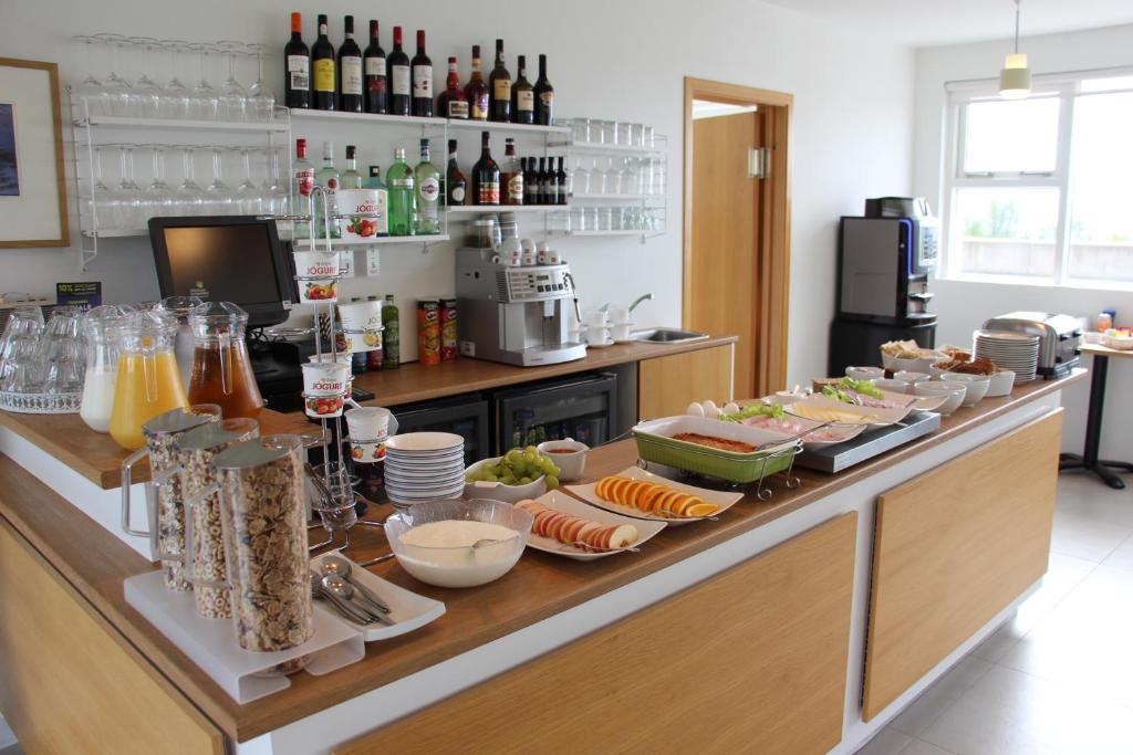 Food and beverages, Apt. Hotel Hjalteyri in Laufás