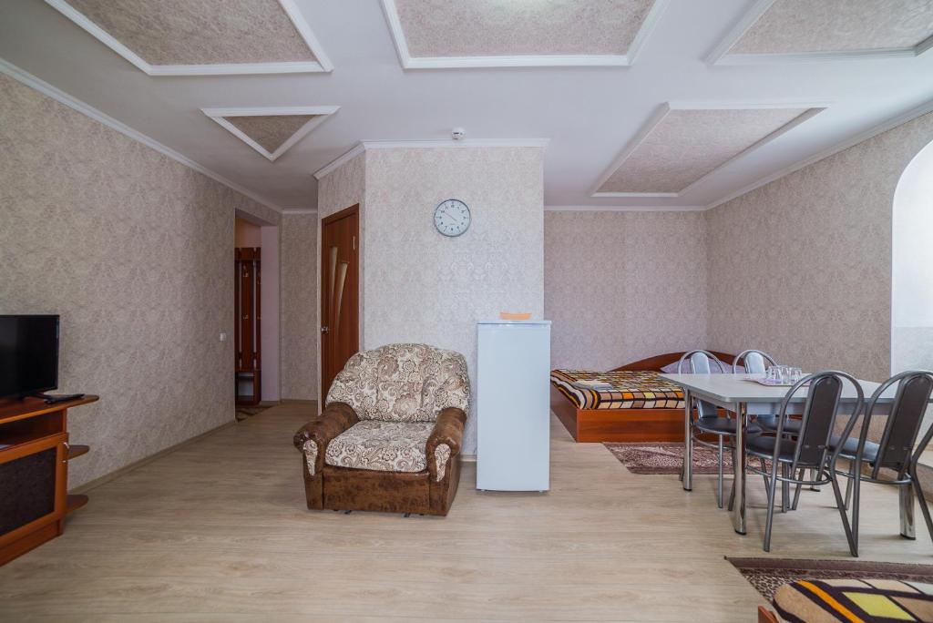 Отель Чайка, гостиница, площадь Коммуны, 3, Великий Устюг - Яндекс.Карты