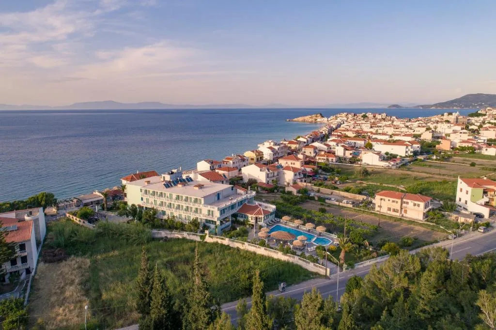 Kokkari Beach Hotel, hotel v destinaci Kokkari