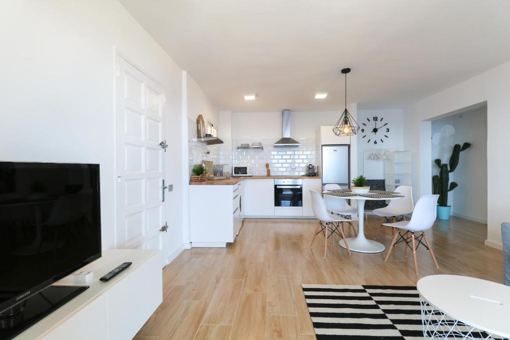 Tabaiba Ocean View Apartment - 3