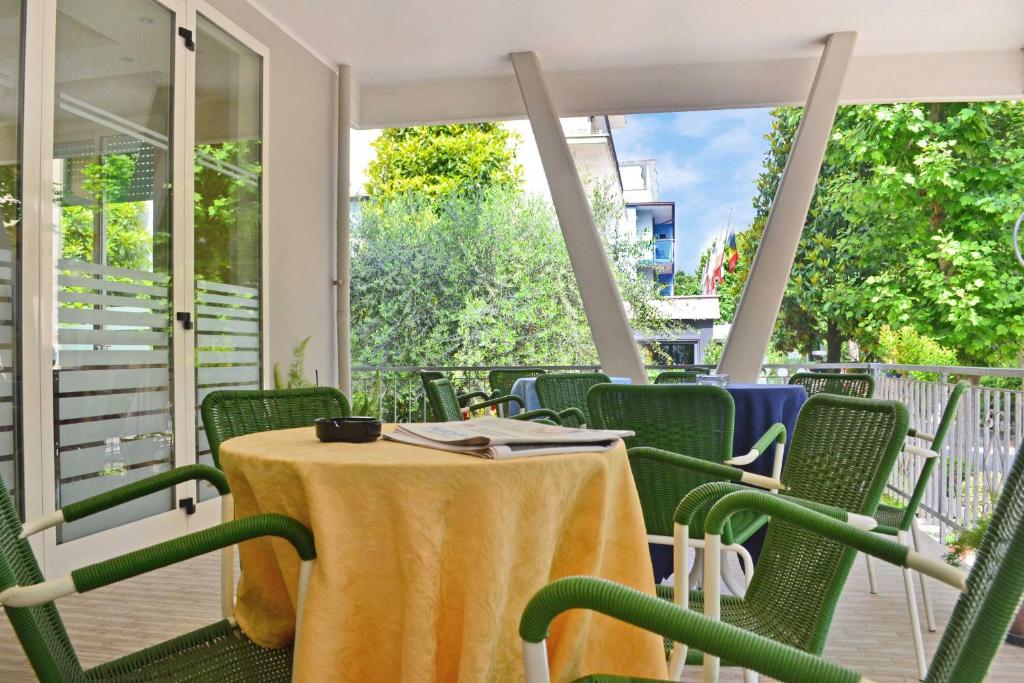 Hotel Ivana - 5