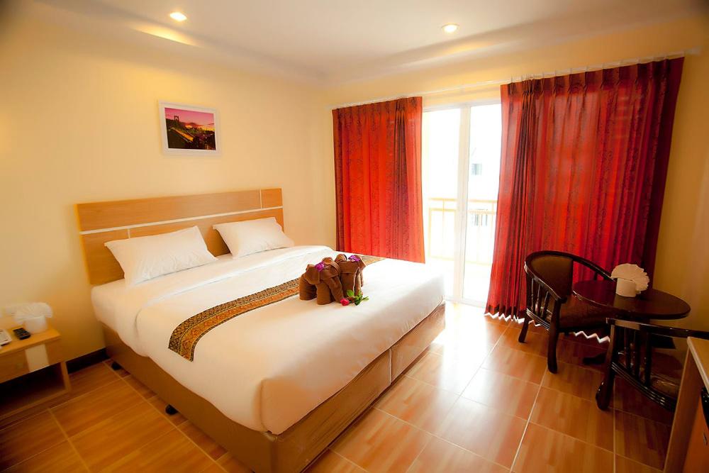 Iris Residence Pattaya photo