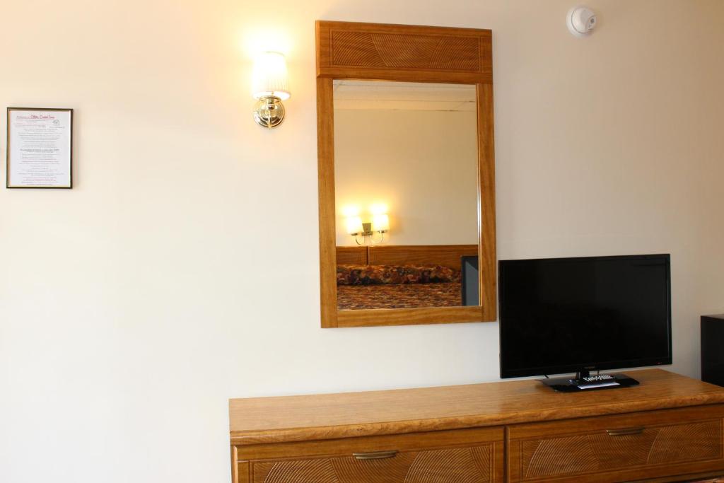 Otter Creek Inn photo