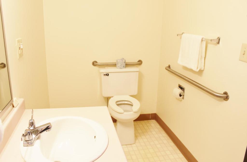 Otter Creek Inn photo