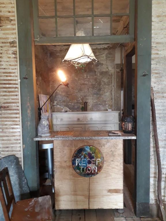 Dans L'Atelier Hostel photo