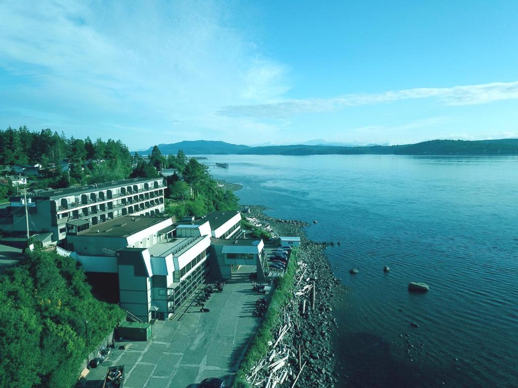 Hotels In Campbell River Canada Price From 75 Planet Of Hotels