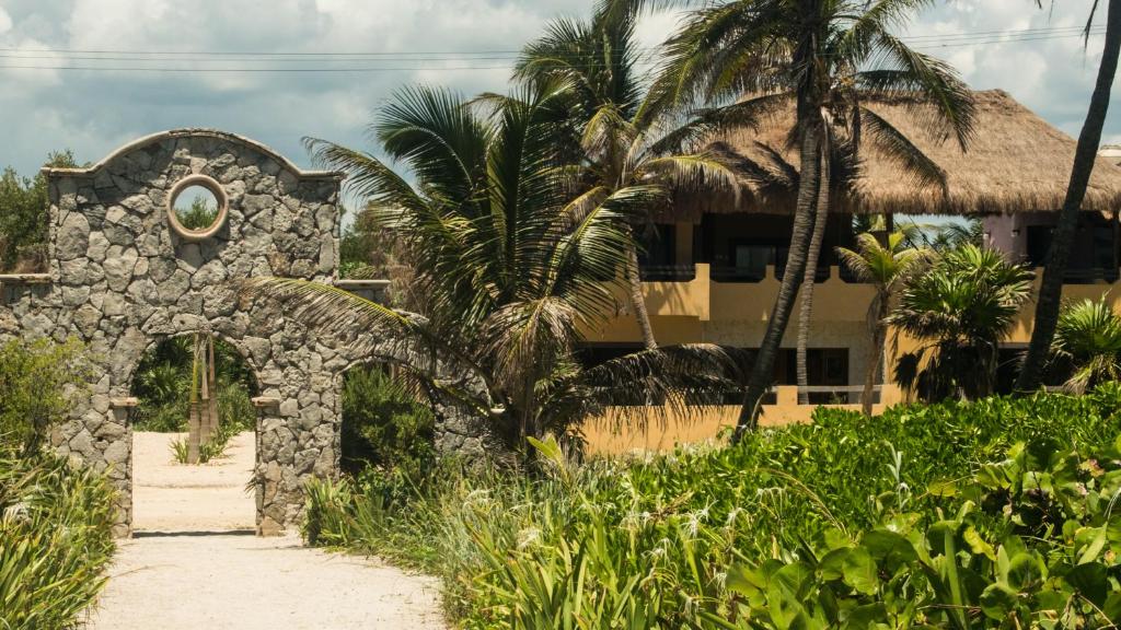 Exterior view, Casa Tankah in Tulum