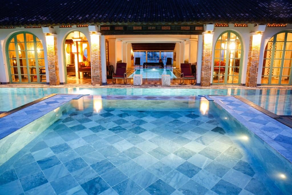 Villa Louise Hue Beach Hotel photo