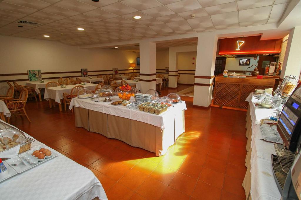 ベスト ウェスタン ホテル ドン ベルナルド (Best Western Hotel Dom Bernardo)