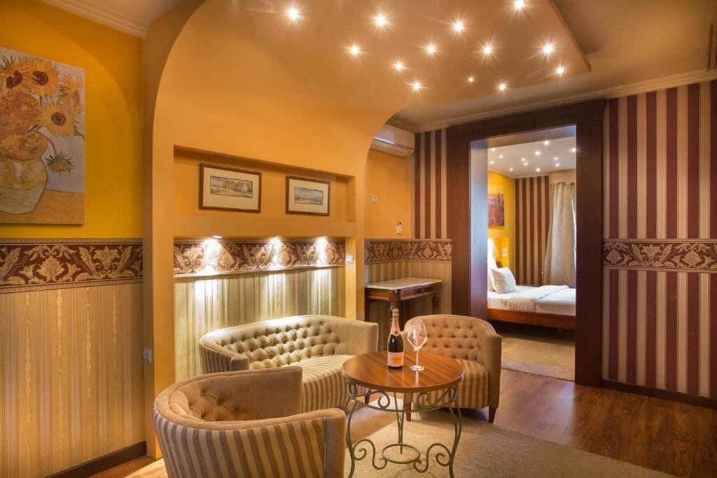 Garni Hotel Garson-Lux NS - 2