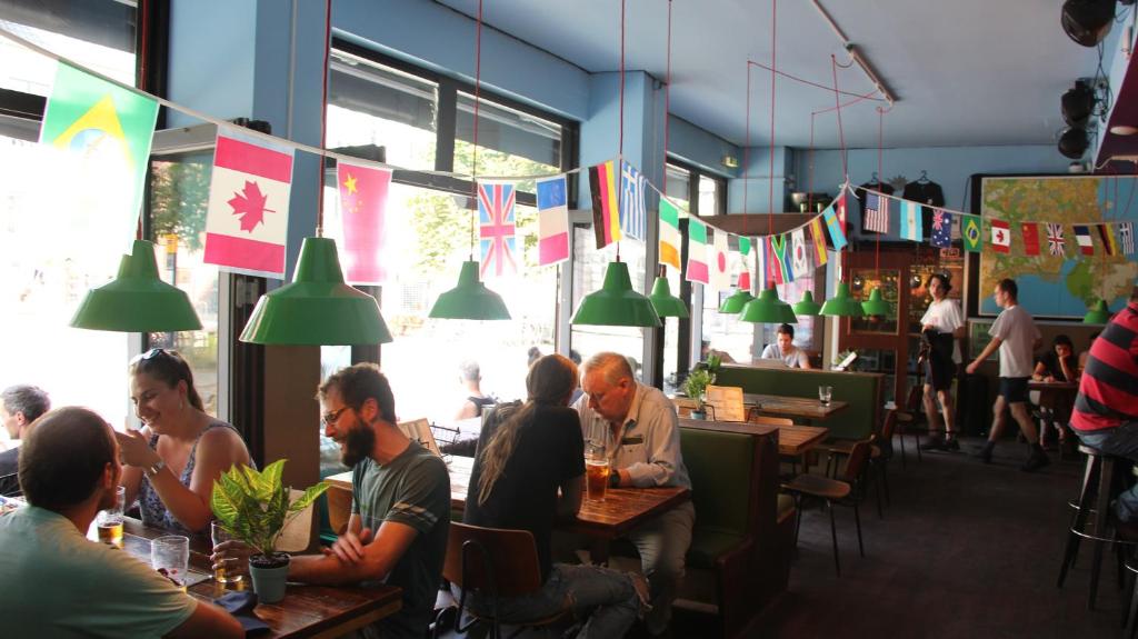 Pub/Lounge