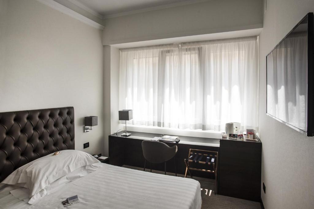 Best Western Hotel Plaza Photo 11