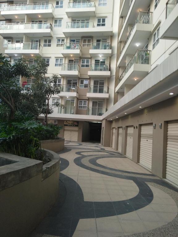 Gateway Pastuer by N Hospitality