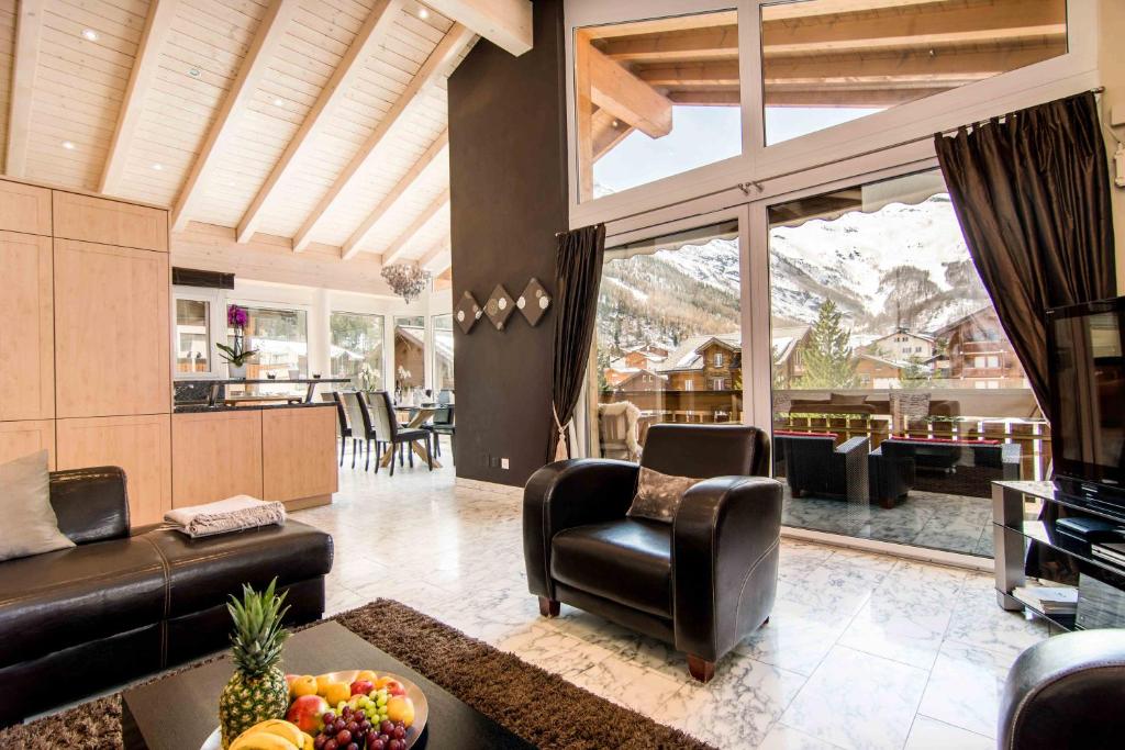 Chalet Sunshine - 2
