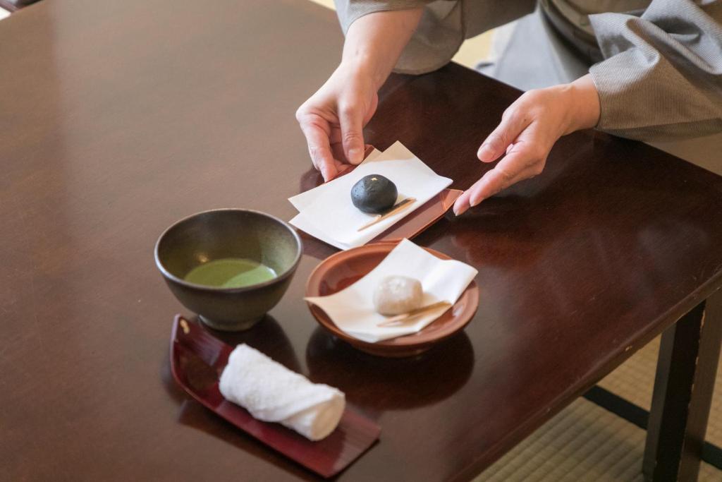 餐飲服務