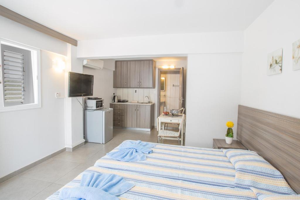 Merab Napa Suites photo