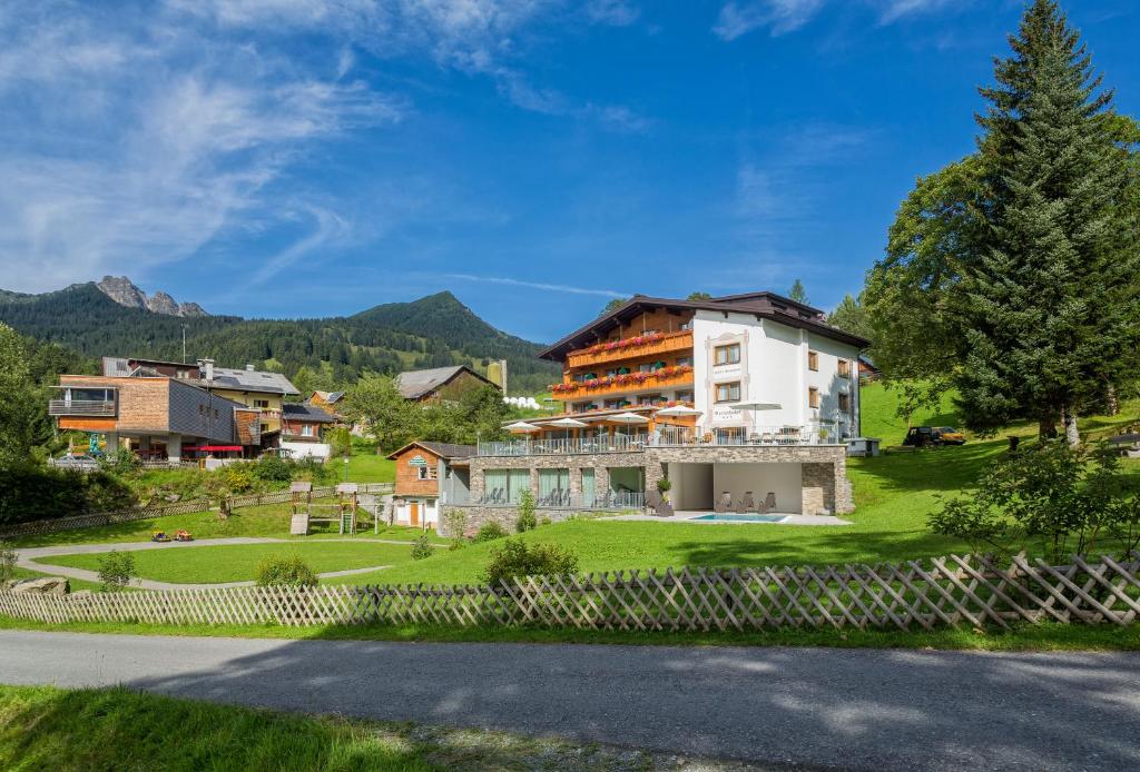 Hotel Burtschahof