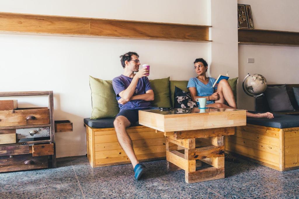 Shared lounge/TV area, World Inn in Hualien