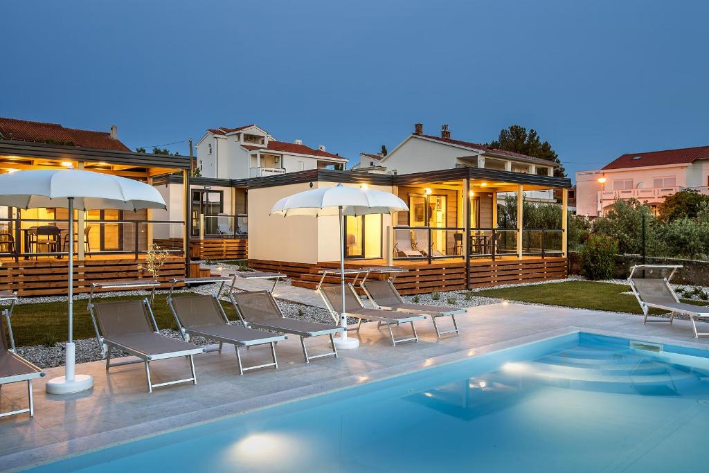 Mobile Homes Sanmar — Hotel in Krk Island