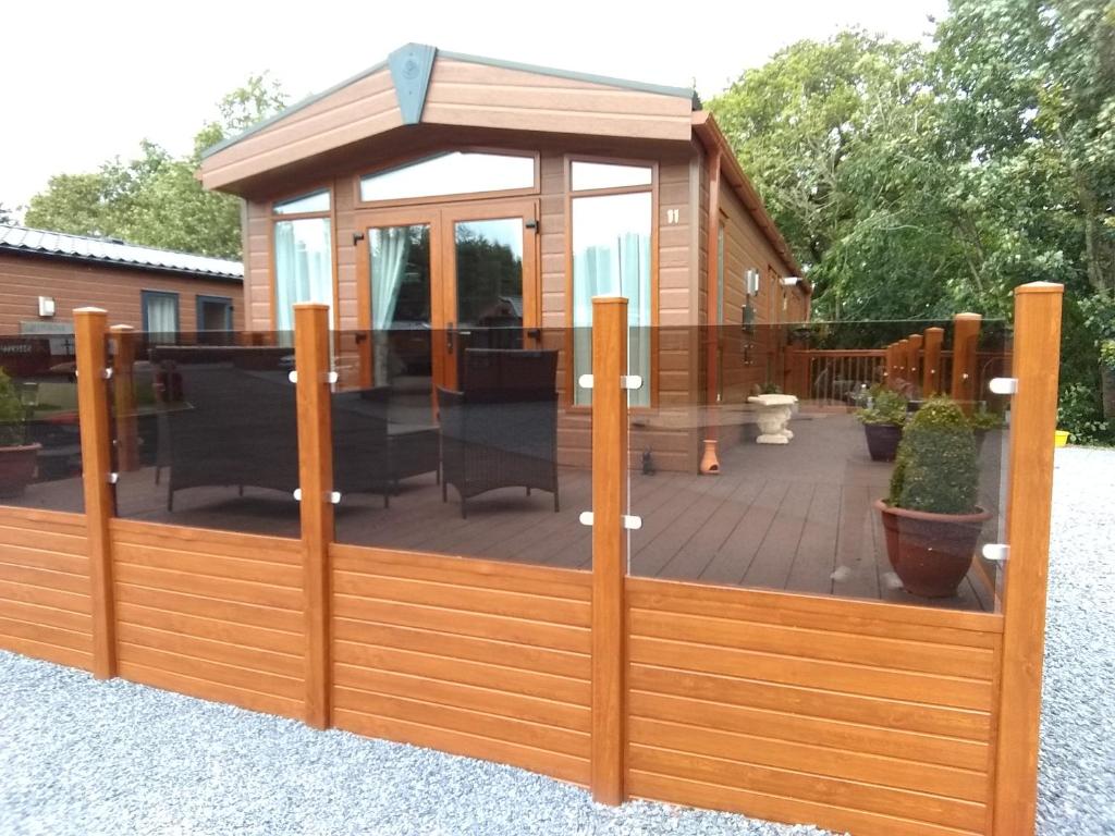 11 Burnside Lodge — Hotel in Auchterarder