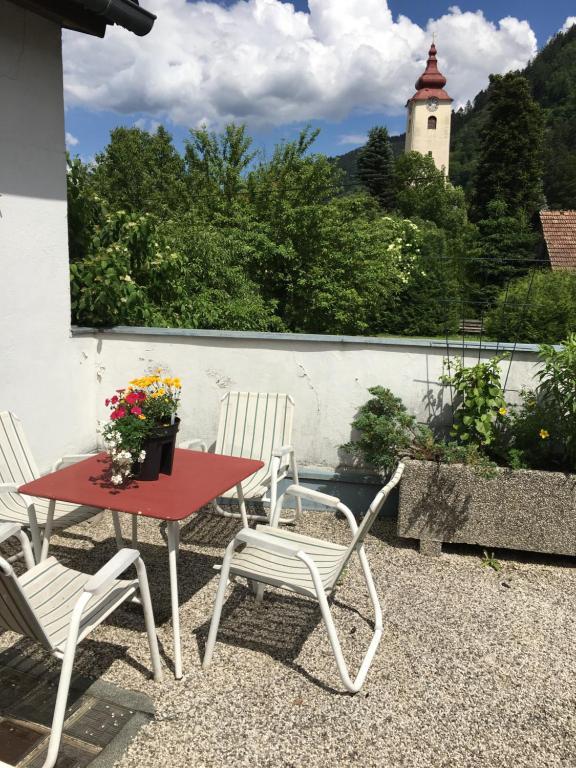 Karls Ferienwohnung mit Terrasse