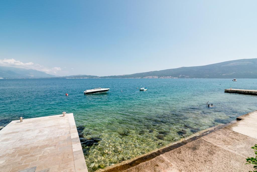Apartments Villa Jovanka photo