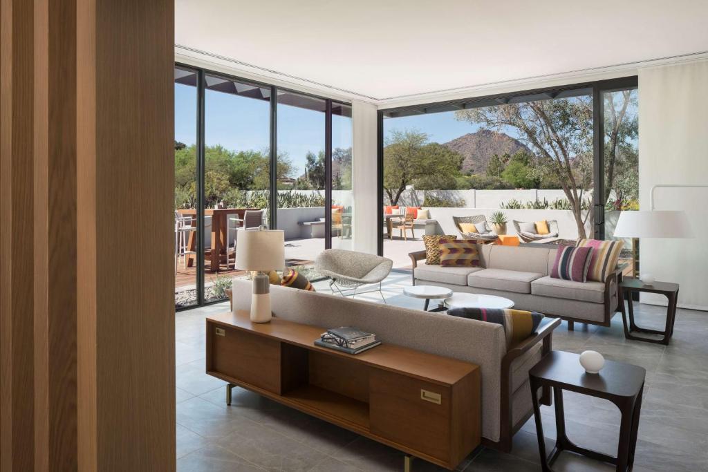 Andaz Scottsdale Resort Bungalows