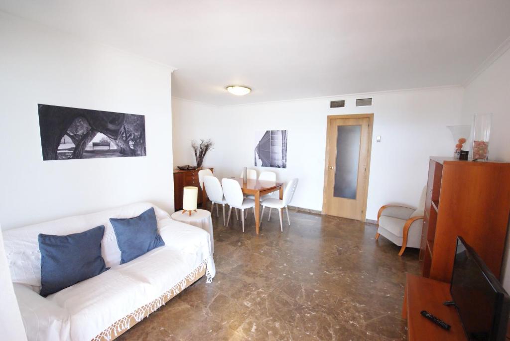 Stay In Mediterranean View - 5