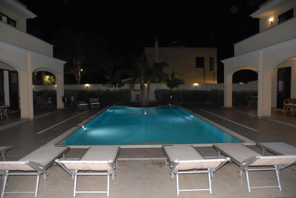 Oasi Tortuga Residence Piscina e barbecue h24 - 2