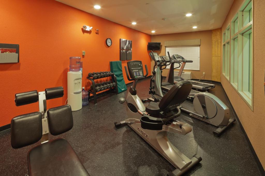 Country Inn & Suites by Radisson, Madison Southwest, WI photo