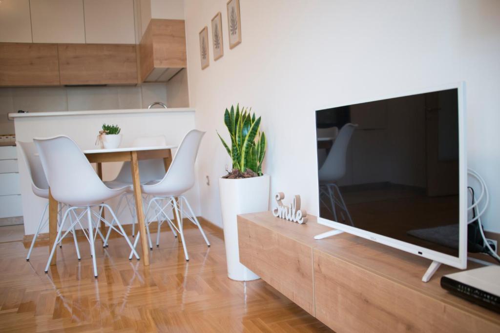 Apartman Astoria - 4