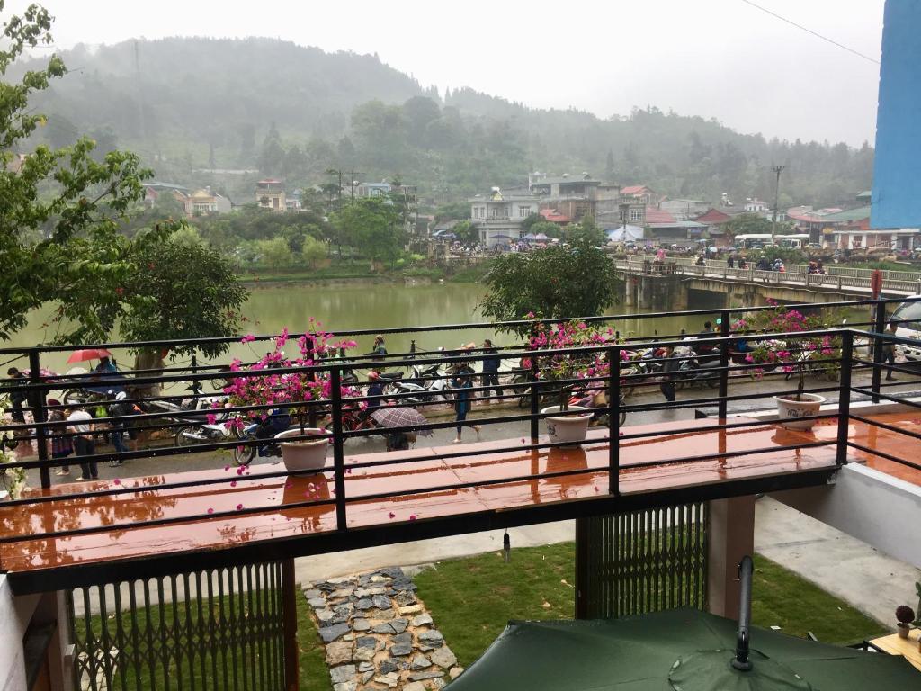 Surrounding environment