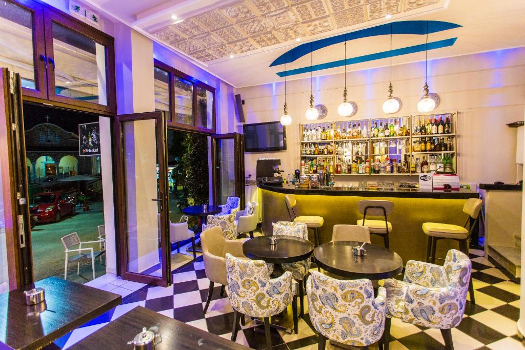 Bar/lounge